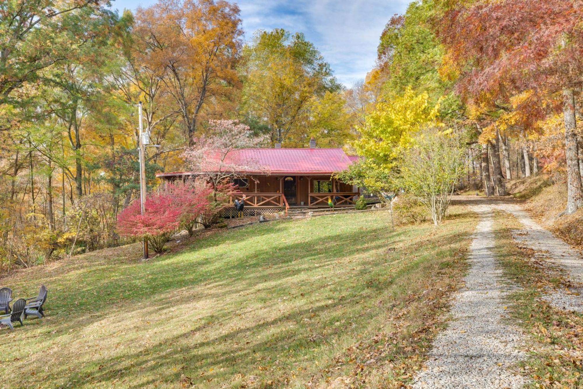 French Lick Getaway With Deck, Grill And Fire Pit! Exterior foto